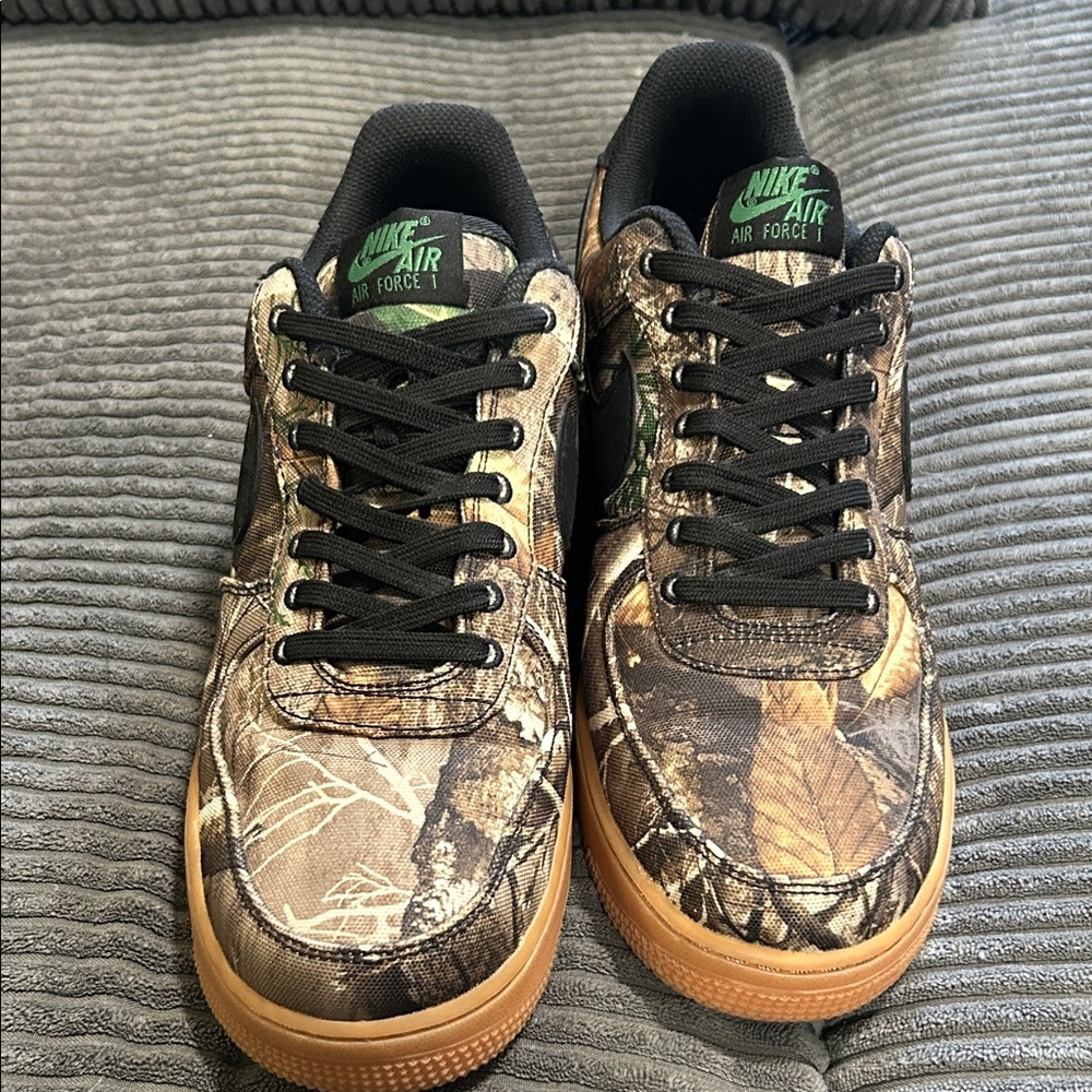 Nike Air Force 1 Sneakers